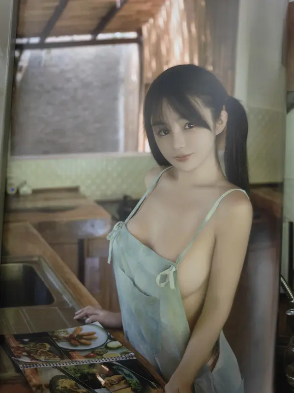 实体本 夏 - 桜井宁宁